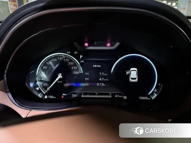 Genesis GV70 id 3524745 из Кореи 17