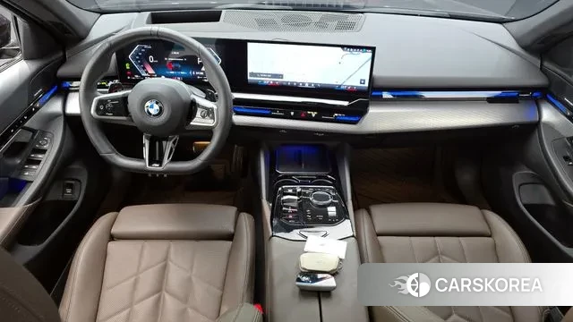 BMW 5 Series (G60) id 3359590 из Кореи 17