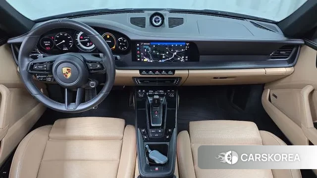 Porsche 911(992) id 3027470 из Кореи 17