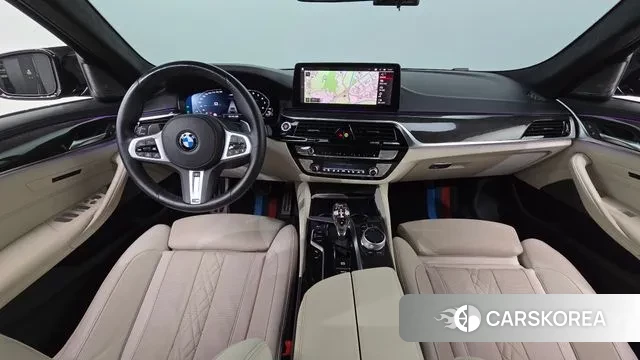 BMW 5 Series (G30) id 3003044 из Кореи 17