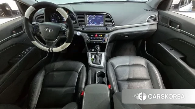 Hyundai Avante AD id 3319640 из Кореи 17