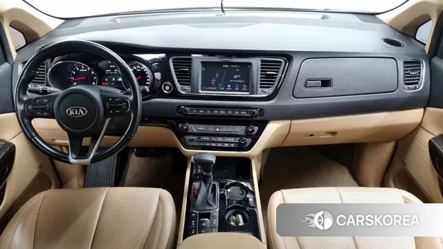 Kia The New Carnival id 3344754 из Кореи 17