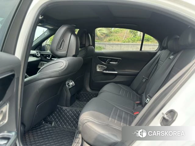 Mercedes-Benz Class C id 4271504 из Китая 8