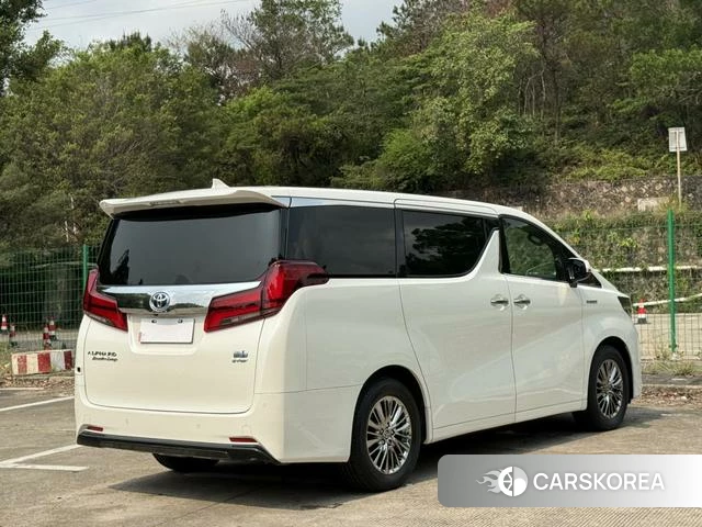 Toyota Elfa id 4321364 из Китая 9