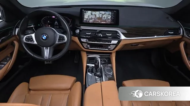 BMW 5 Series (G30) id 3219746 из Кореи 17