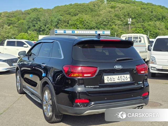 Kia The New Sorento id 4345826 из Кореи 17