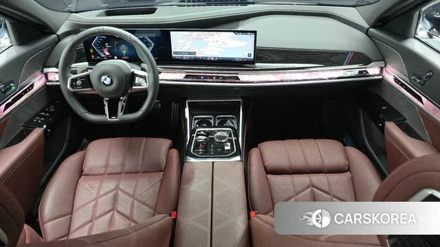 BMW 7 Series (G70) id 3890992 из Кореи 17