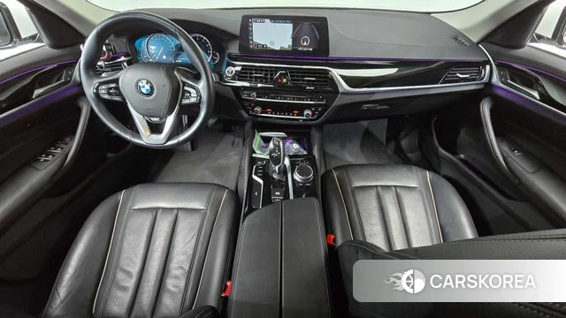 BMW 5 Series (G30) id 4180511 из Кореи 17