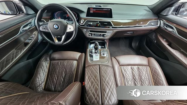 BMW 7 Series (G11) id 3842271 из Кореи 17