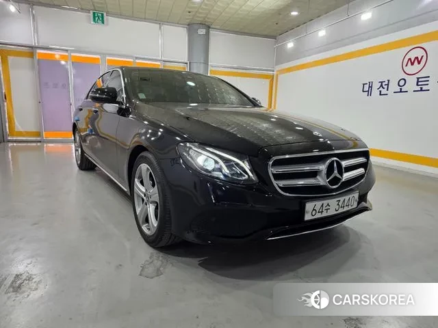 Mercedes-Benz E-Class W213 id 3641706 из Кореи 17