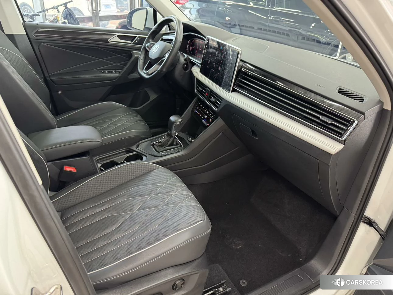 Volkswagen Tiguan L id 4455411 из Китая 9
