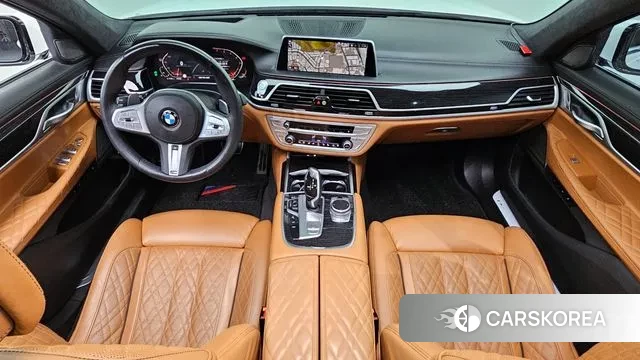 BMW 7 Series (G11) id 2990382 из Кореи 17