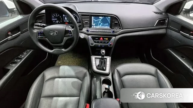 Hyundai Avante AD id 3552950 из Кореи 17