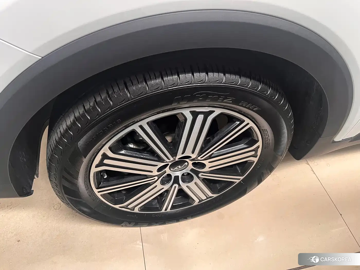 Kia Smart running id 4617217 из Китая 9