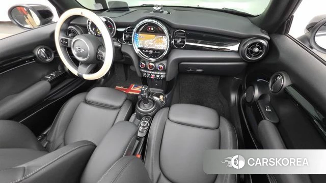 Mini Cooper Convertible id 4645333 из Кореи 17