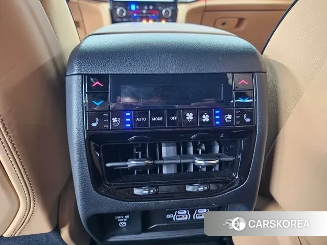 Jeep Grand Cherokee (WL) id 3131858 из Кореи 16