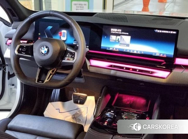 BMW 5 Series (G60) id 3889169 из Кореи 17