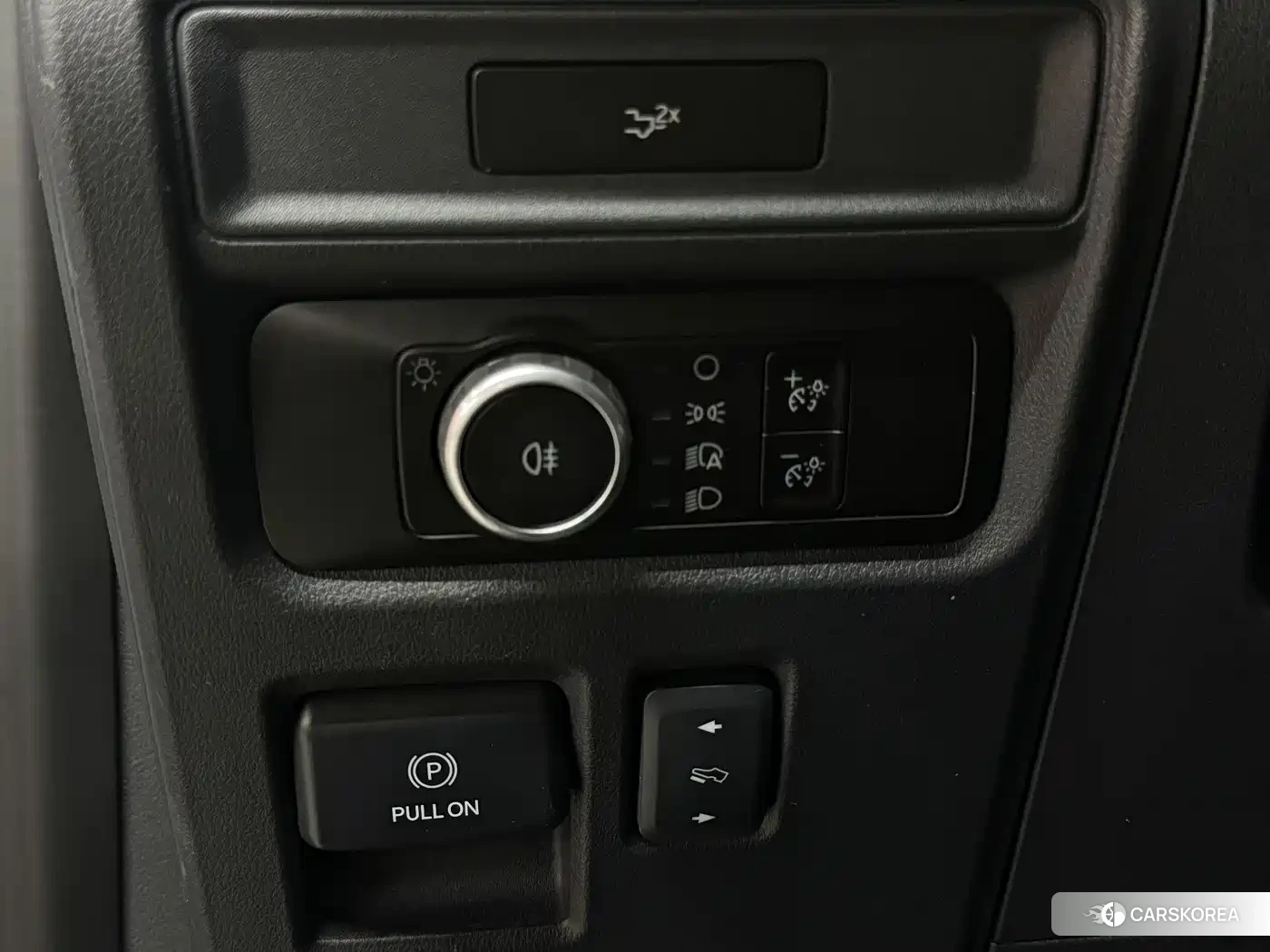 Ford F-150 id 4634708 из Китая 15