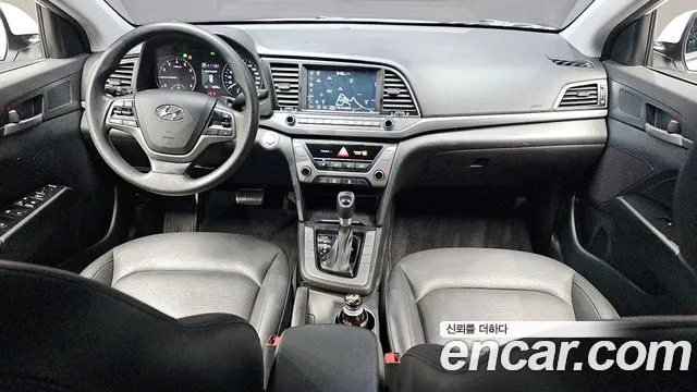 Hyundai Avante AD id 2384249 из Кореи 17