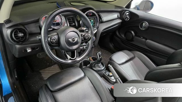 Mini Cooper D id 4305049 из Кореи 17