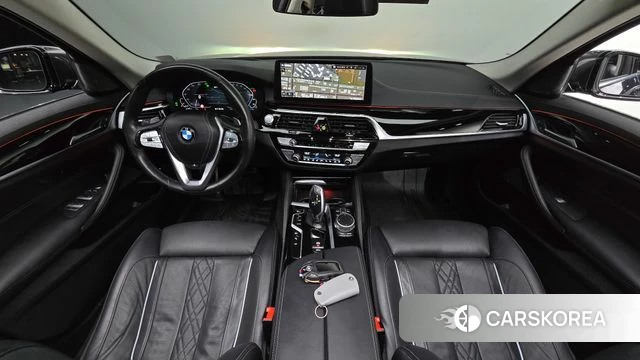 BMW 5 Series (G30) id 4666892 из Кореи 30