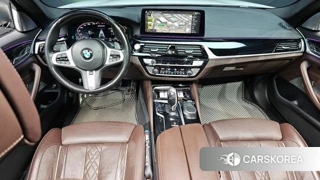 BMW 5 Series (G30) id 4445197 из Кореи 17