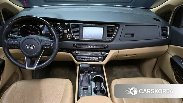 Kia The New Carnival id 3942783 из Кореи 17