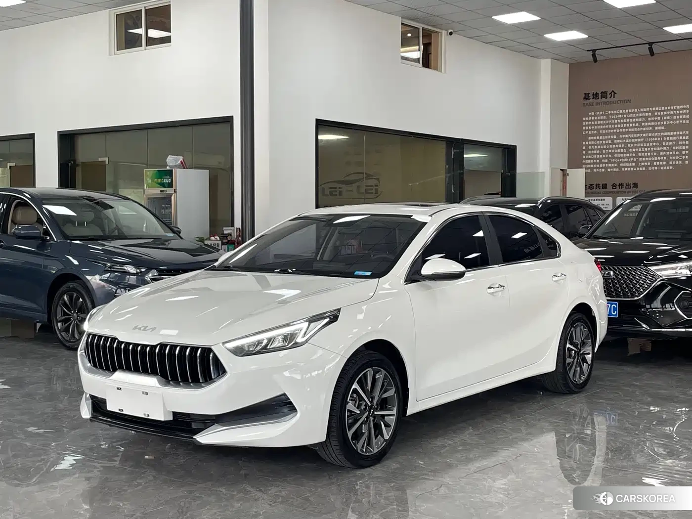 Kia K3 id 4607212 из Китая 14