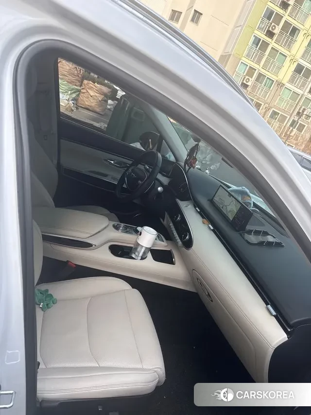 Genesis GV70 id 3770634 из Кореи 8