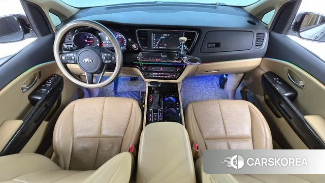 Kia The New Carnival id 4362936 из Кореи 17