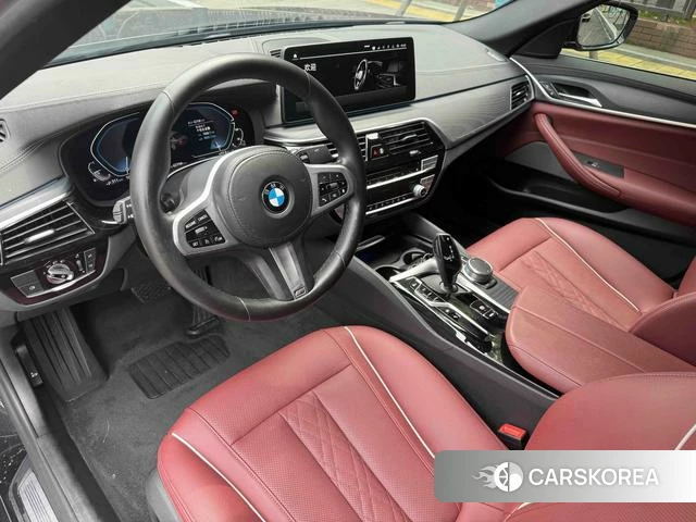 BMW 5 series PHEV id 4359119 из Китая 14