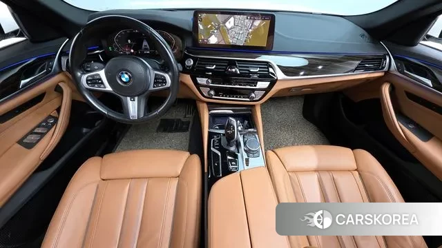 BMW 5 Series (G30) id 3524627 из Кореи 17