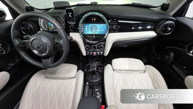 Mini Cooper S id 4395553 из Кореи 27