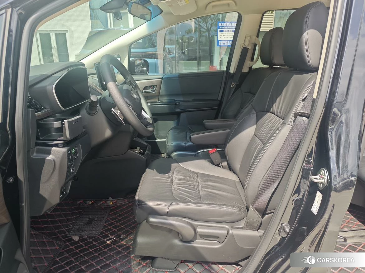 Honda Odyssey id 4485437 из Китая 7