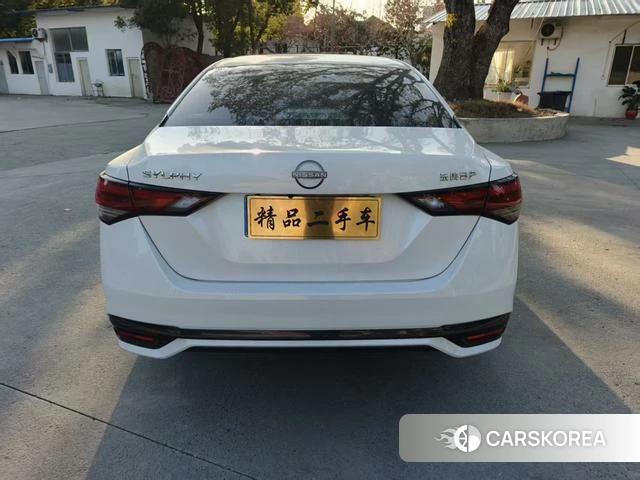 Nissan Xuan Yi id 4210952 из Китая 7