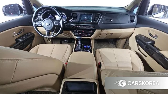 Kia The New Carnival id 3626968 из Кореи 17