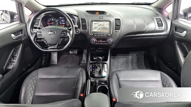 Kia The New K3 id 3588662 из Кореи 17