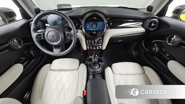 Mini Cooper S id 4665788 из Кореи 29