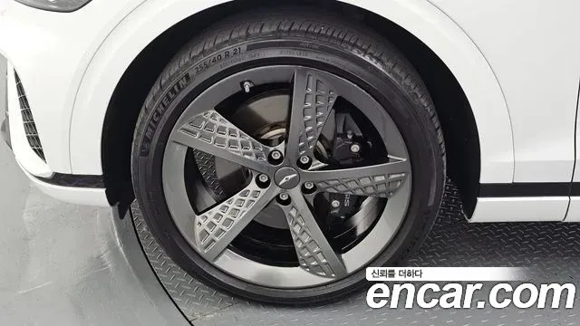 Genesis GV70 id 2748541 из Кореи 17