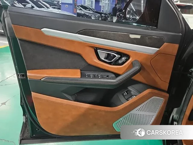 Lamborghini Urus id 3705834 из Кореи 14