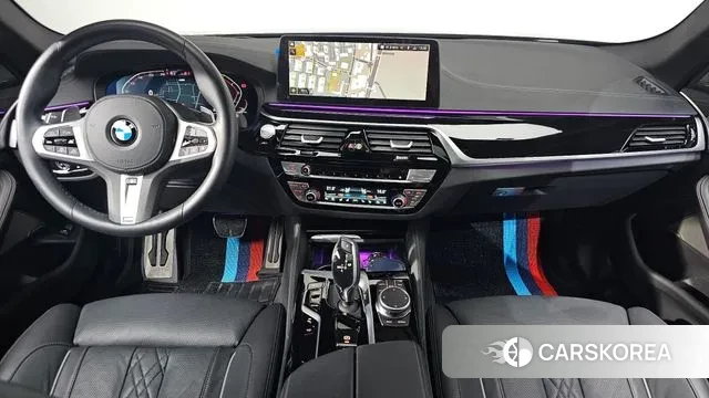 BMW 5 Series (G30) id 3180421 из Кореи 17