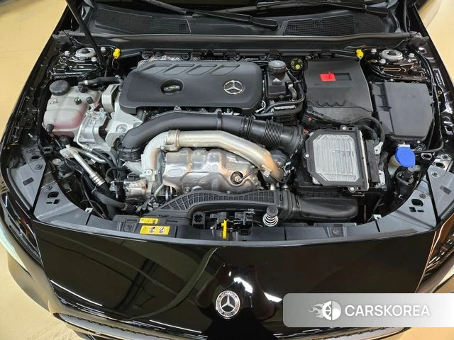 Mercedes-Benz A-Class W177 id 4602725 из Кореи 17
