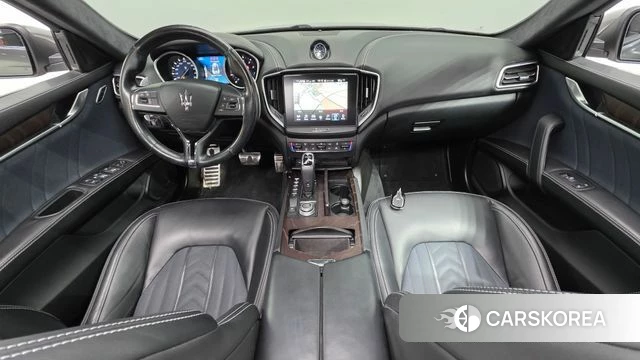 Maserati Ghibli id 4507662 из Кореи 30