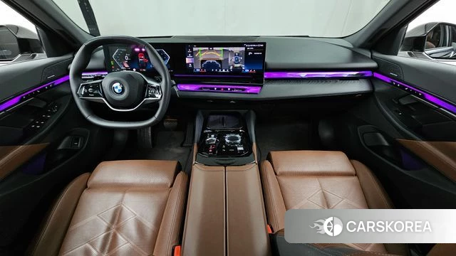 BMW 5 Series (G60) id 4499934 из Кореи 28