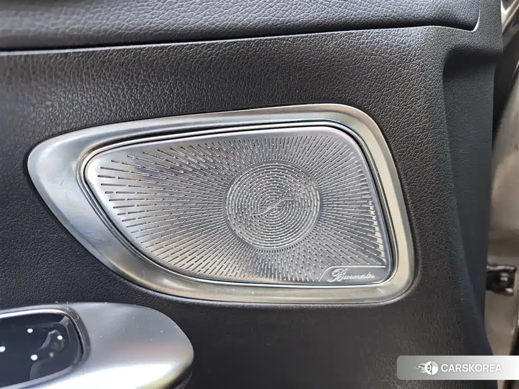 Mercedes-Benz C-class id 4546048 из Китая 13