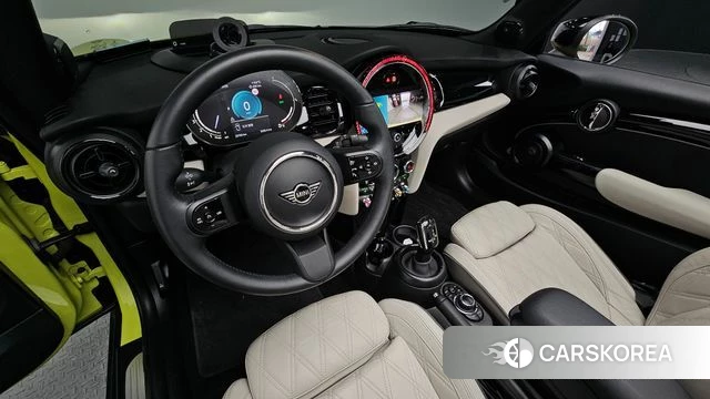 Mini Cooper S Convertible id 3799300 из Кореи 17