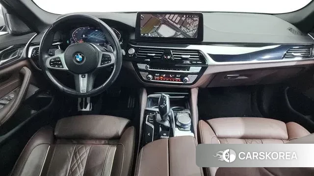 BMW 5 Series (G30) id 3591712 из Кореи 17