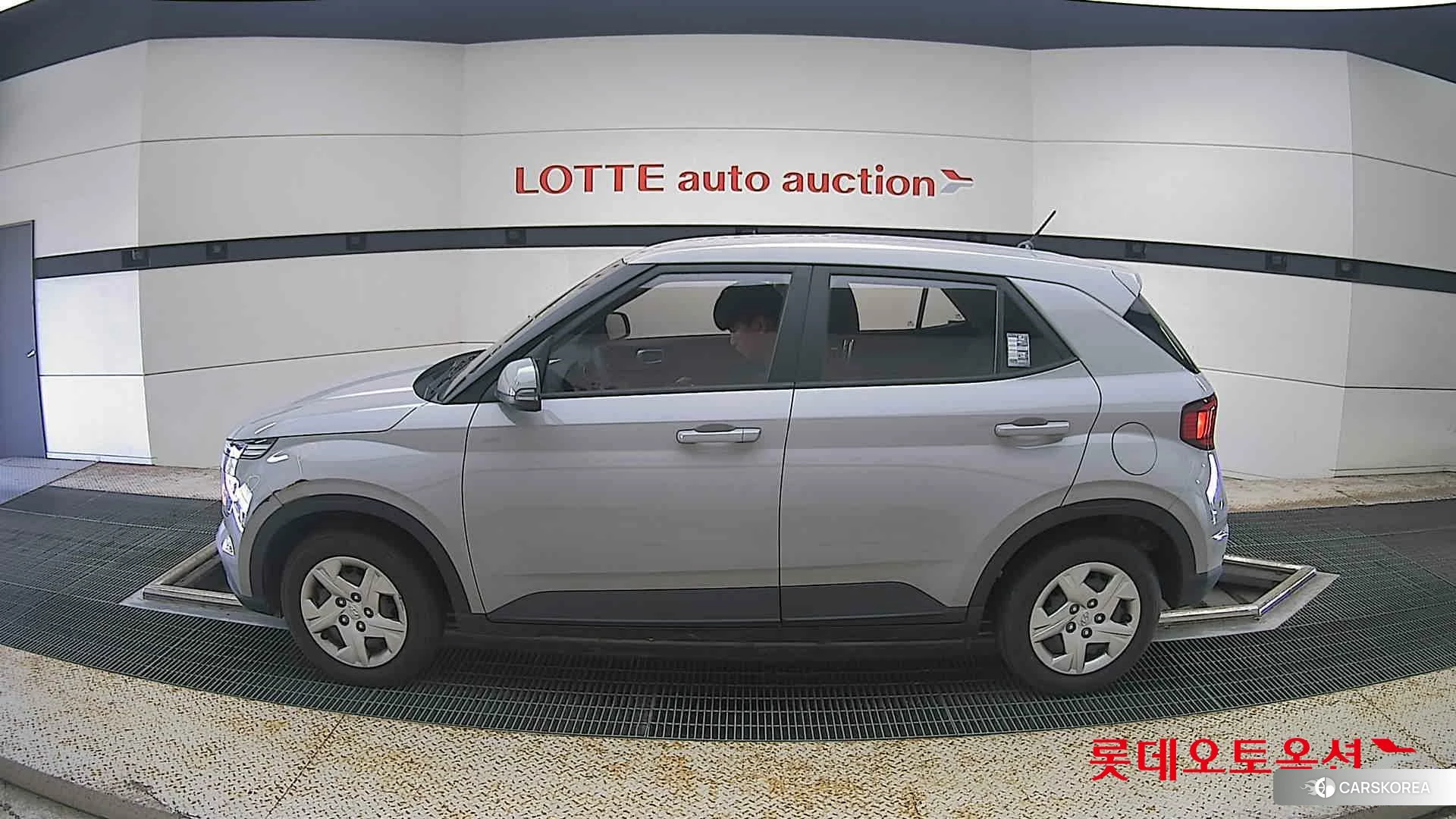Hyundai Venue id 4679283 из Кореи 34