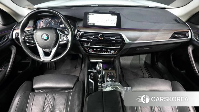 BMW 5 Series (G30) id 4331685 из Кореи 17