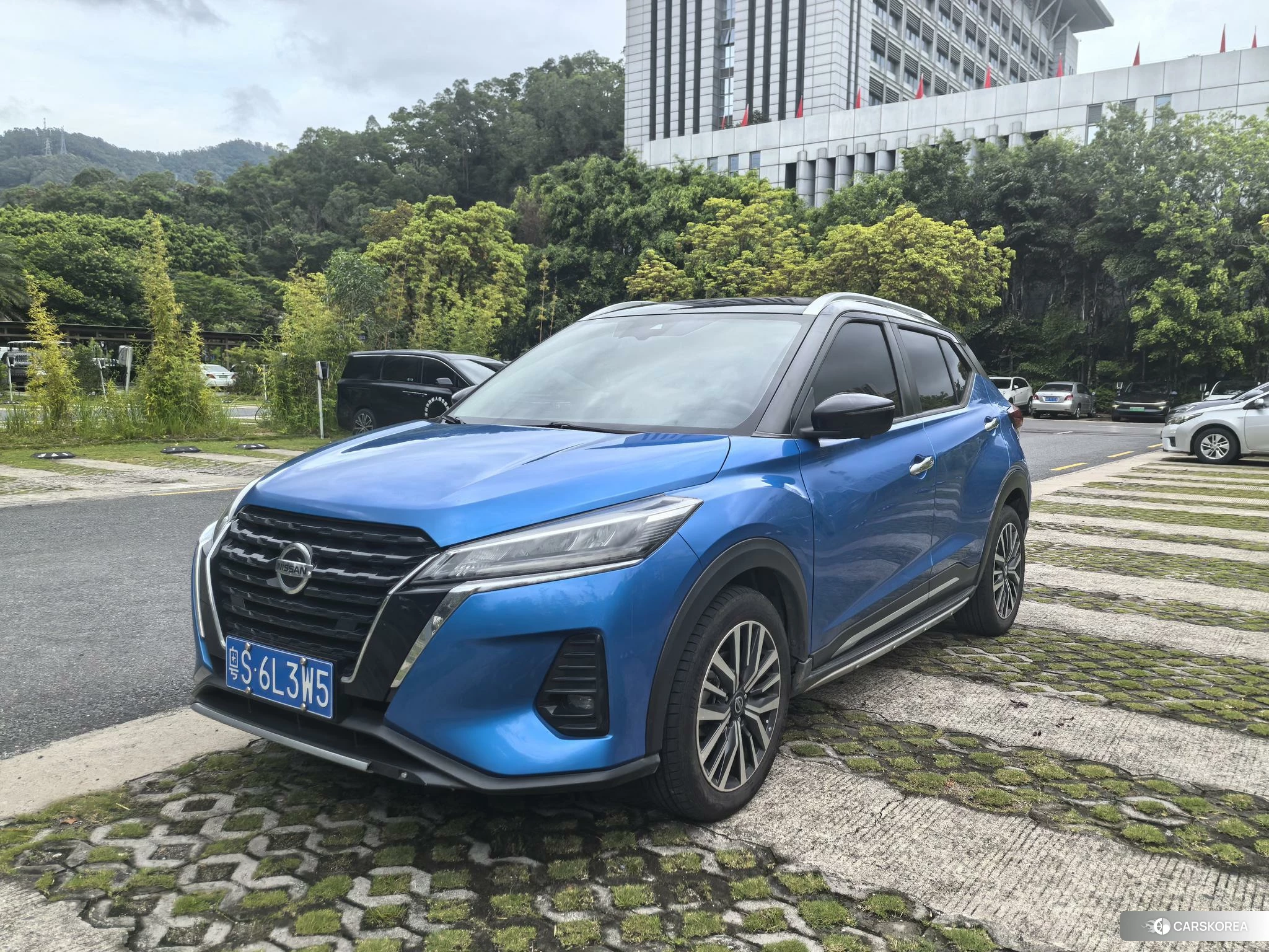 Nissan Jinke id 4421017 из Китая 7